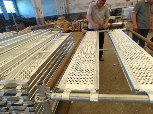 China Pregalvanized pranchas de andaime placas de alumínio para Ringlock Andaime fornecedor