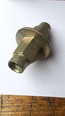 Cor amarela/da prata andaime dos acessórios φ17mm Casted que zinca o bujão da água de 0,54 quilogramas fornecedor